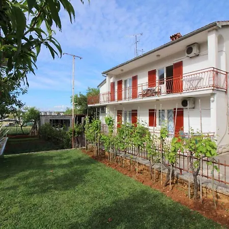 Apartment In Porec/istrien 34741
