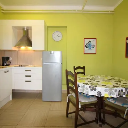 In Porec/istrien 34741 Apartment *